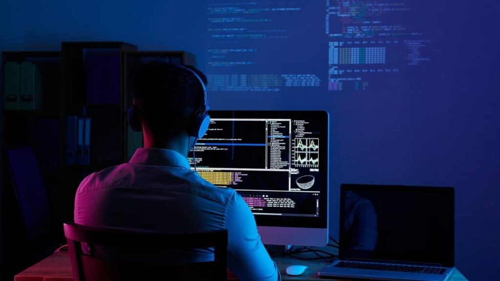 Devenir développeur web : 5 compétences à posséder Développeur Web