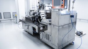 Comparaison des critères essentiels pour choisir une machine spéciale de production sur mesure en 2026