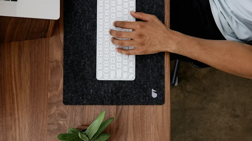 Sous-main de bureau en feutre oakywood