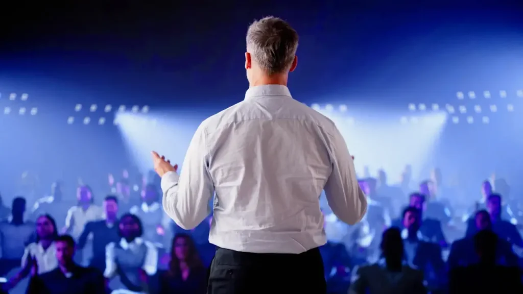 conférencier dans un événement d'entreprise
