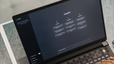 ChatGPT : un filigrane invisible va bientôt permettre d’identifier ses textes générés par IA ChatGPT filigrane (1)